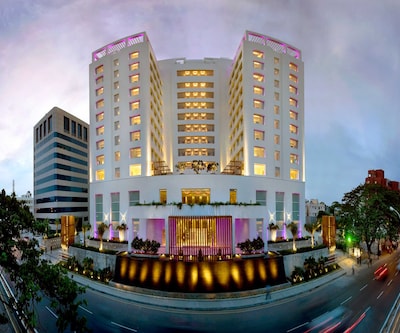 The Raintree Hotel - Anna Salai